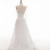 Chapel train beach wedding dress ending with pleated soft tulle 5