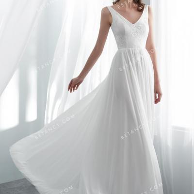 Delicate floral lace bodice with straps v neck light wedding dress 3