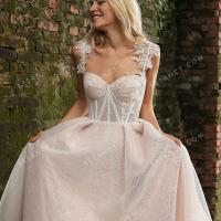 Floral appliqued sweetheart corset pink wedding dress 3