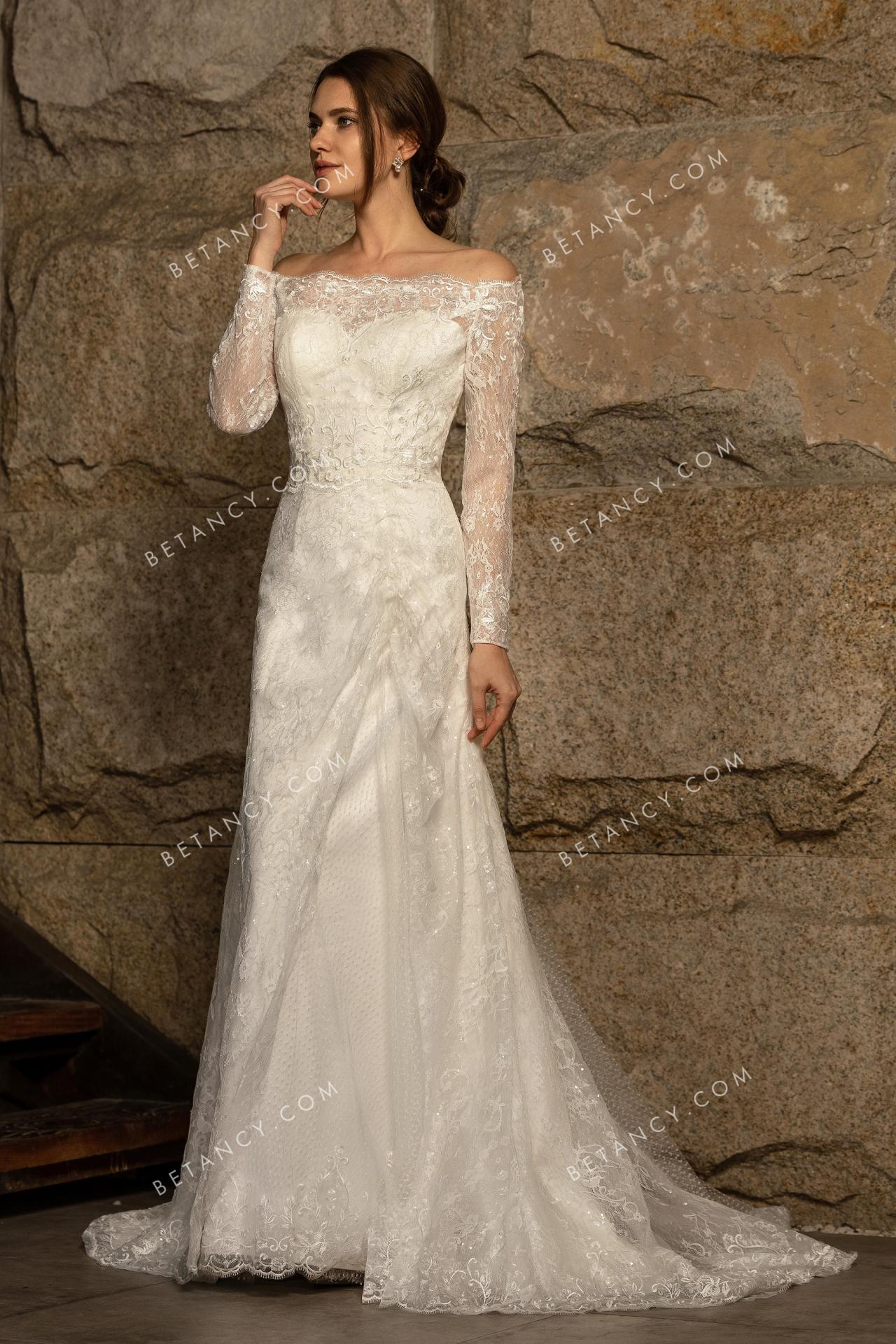 Handmade wholesale sophisticated shimmering sequinned lace mermaid bridal gown 2