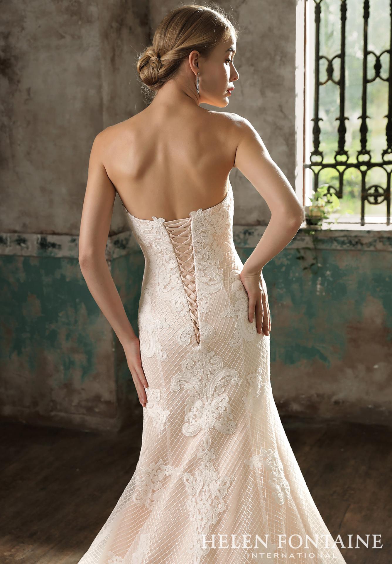 Dos robes de mariée