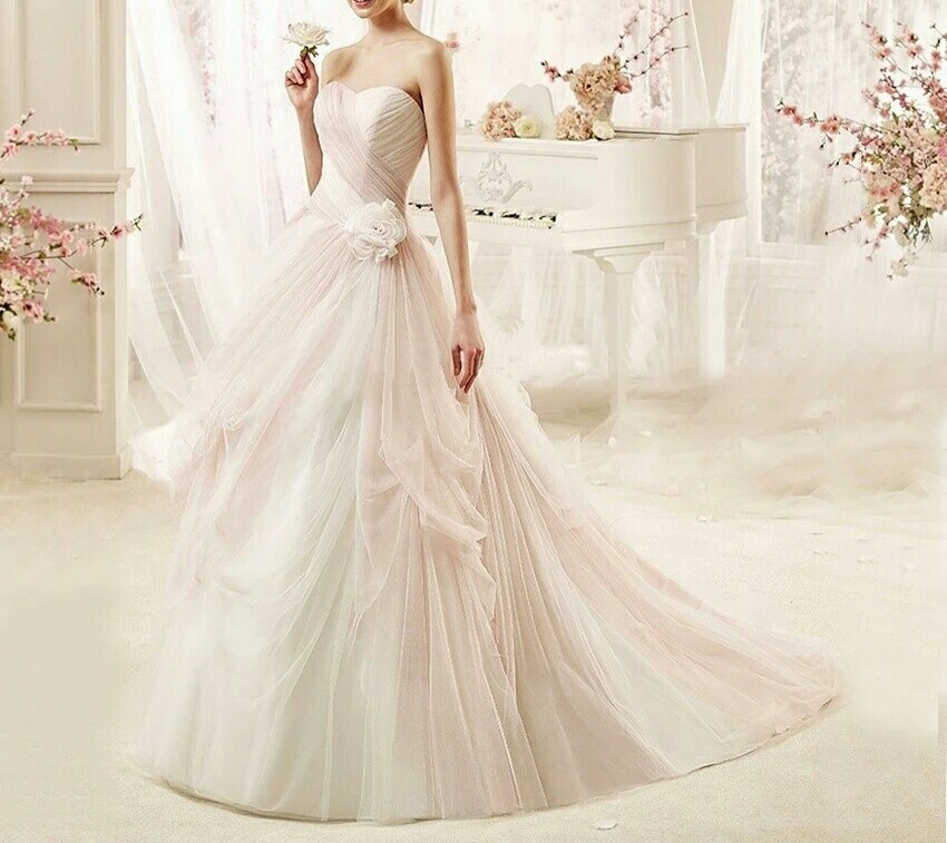 robe de mariée originale tissu tulle