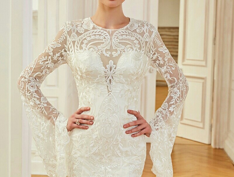 Robe de mariée manches évasée