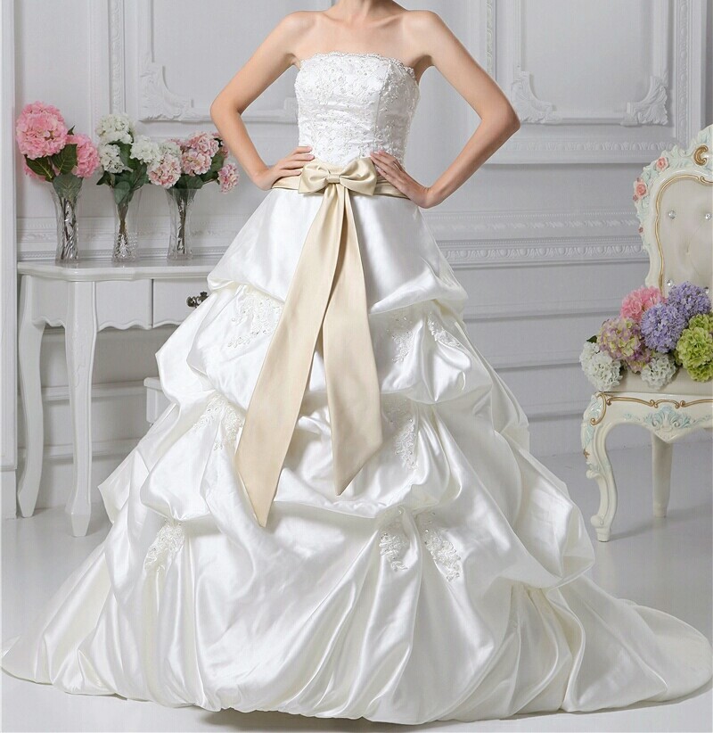 robe pour mariage bustier avec ceinture