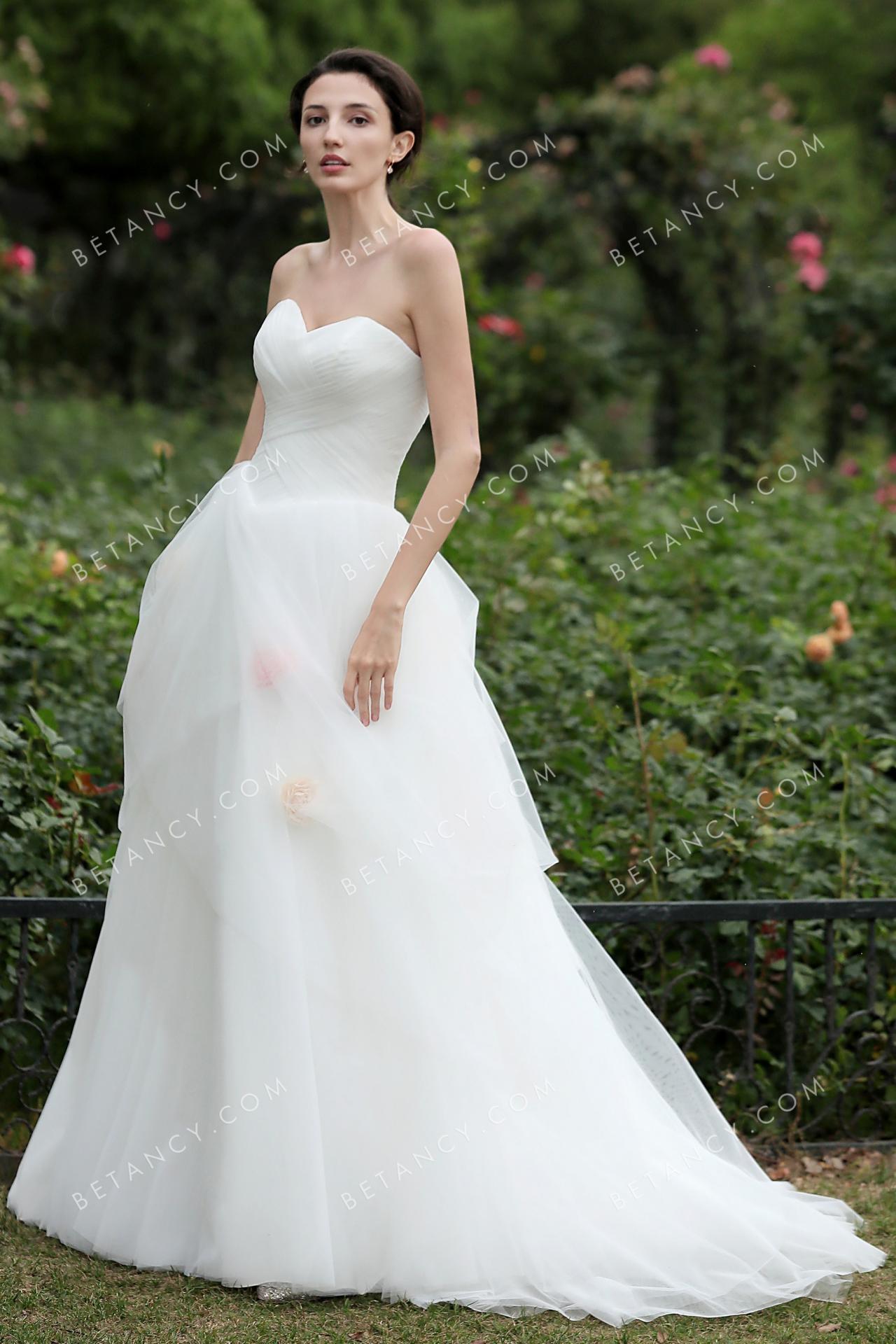 Pleated tulle pricess bridal gown 2