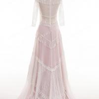 Romantic lace and chiffon wedding dress 5