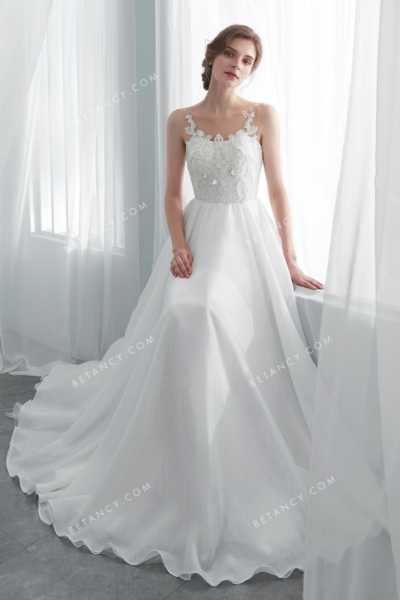 Romantic light ivory a line long designer wholesale wedding dress 2