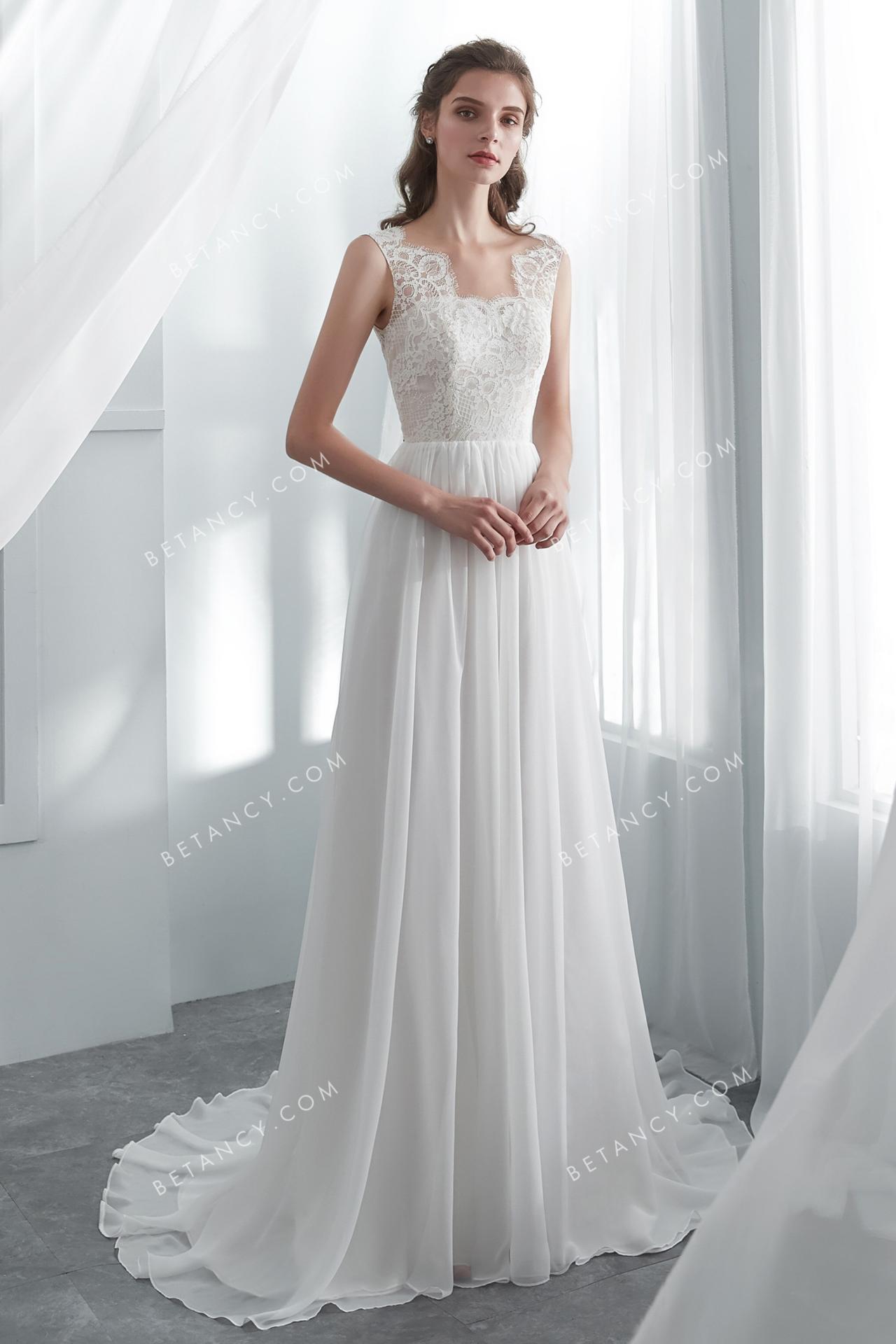 Scalloped soft lace and chiffon wholesale wedding dress 1