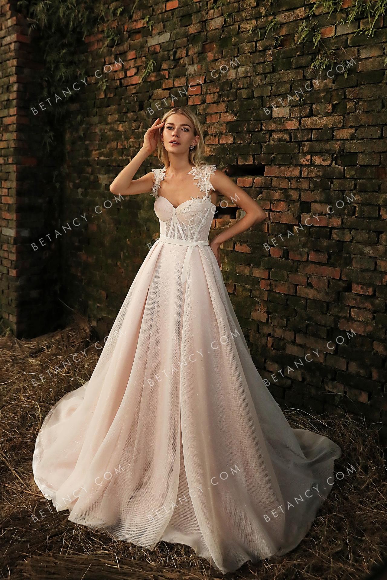 Shimmery leaf pattern lace mixed with dusty rose soft tulle wedding dress 5