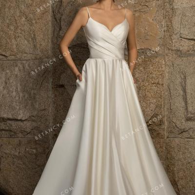 Simple yet chic luster satin bridal gown with pockets 1