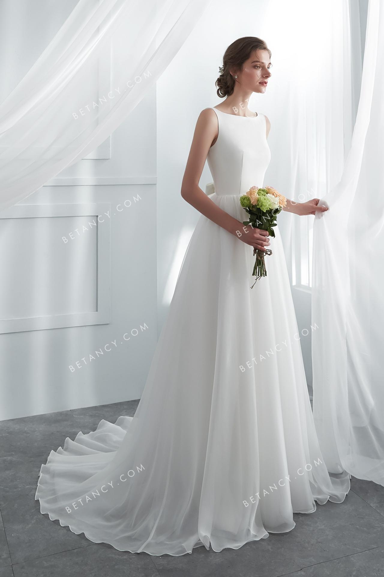 Sleeveless long wholesale wedding gown 2
