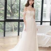 Stunning off the shoulder lace and tulle bridal gown 1